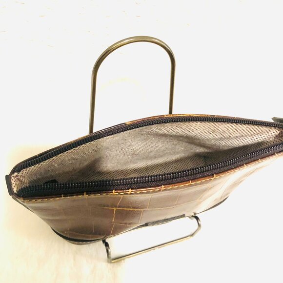 Dooney & Bourke Cognac Leather Croc Embossed Style Domed Cosmetic / Accessory Ba - Picture 4 of 7